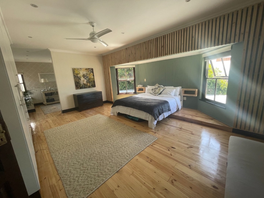 10 Bedroom Property for Sale in Wilderness Central Western Cape